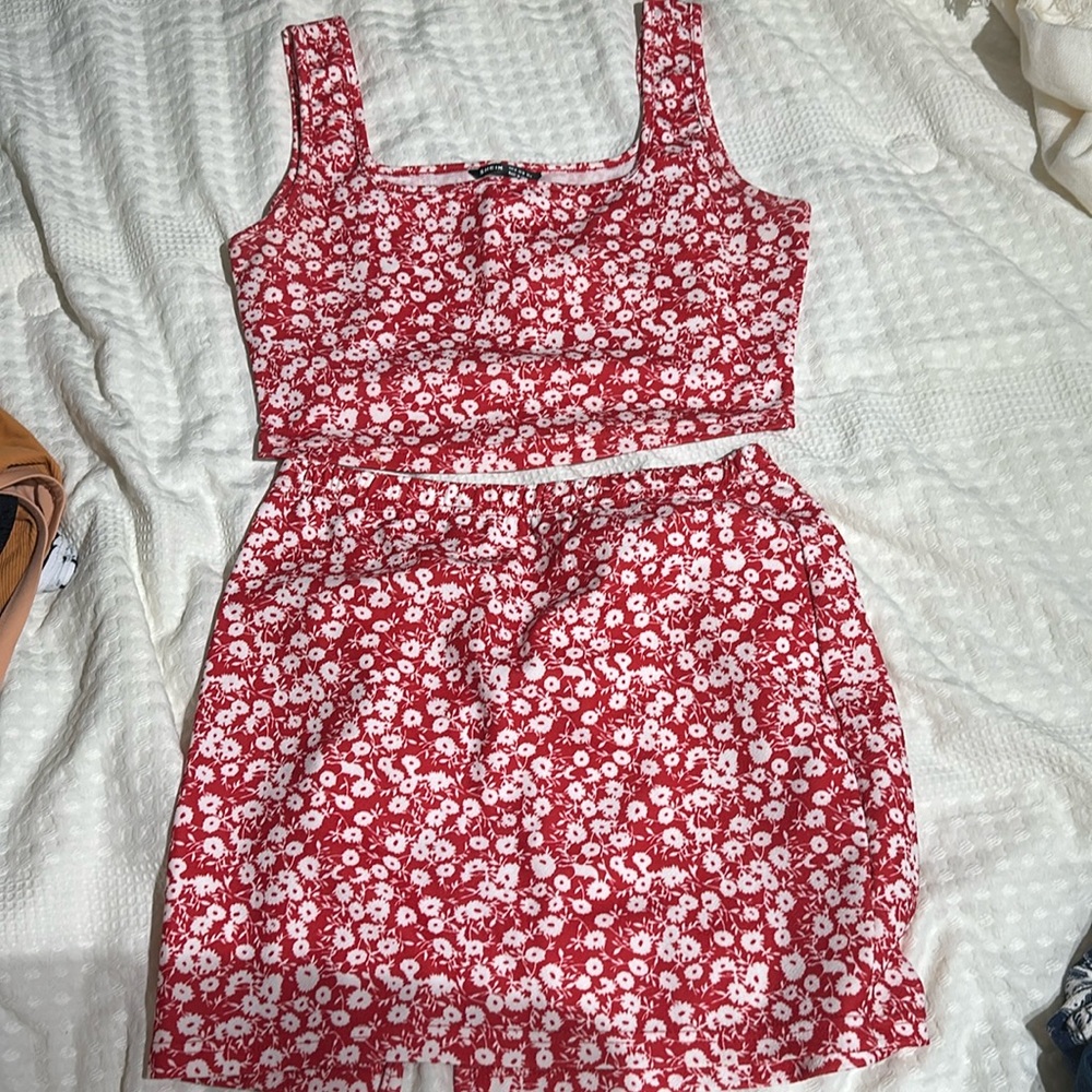 Two piece set